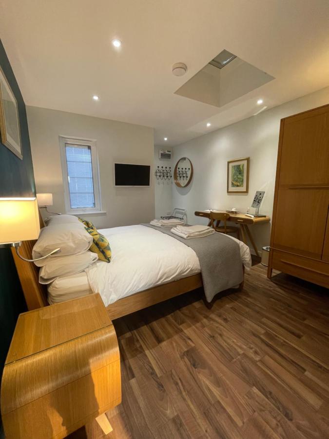 Milvil Bed & Breakfast กอสปอร์ต ภายนอก รูปภาพ